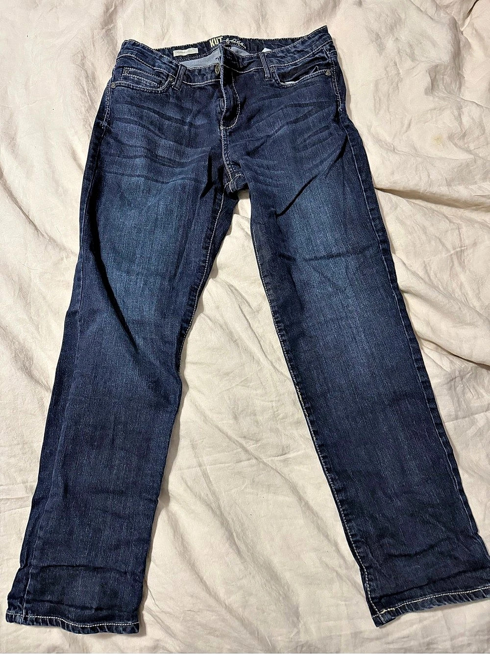 Kut from the Kloth Boot Cut Blue Waist flat 17”
Inseam 29”-30”